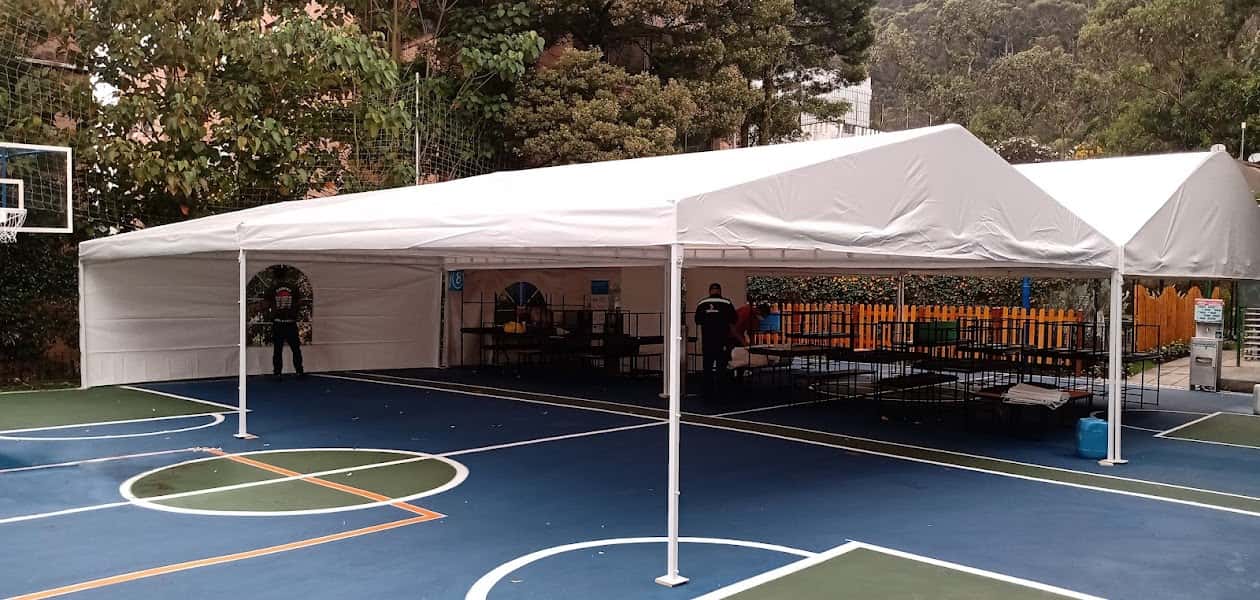 Carpa dos aguas