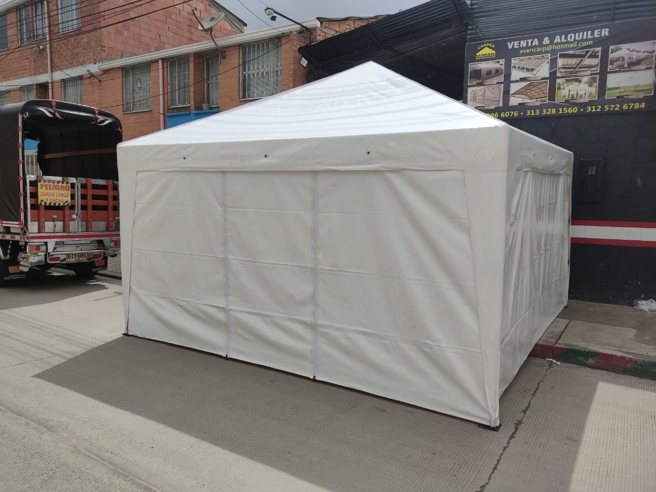Carpa piramidal 3